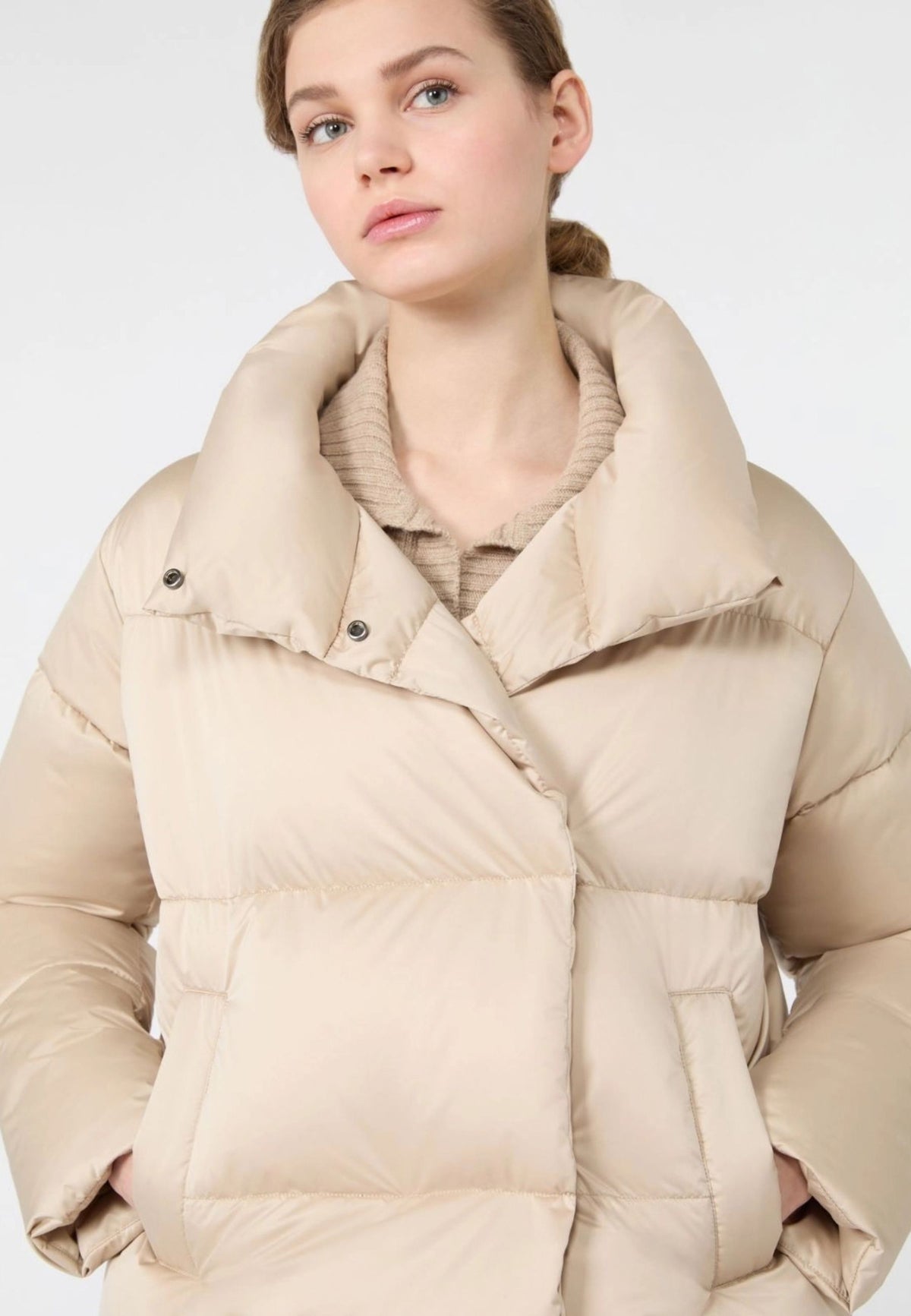 Weekend Max Mara - Piumino Corto Antigoccia con Collo Alto 