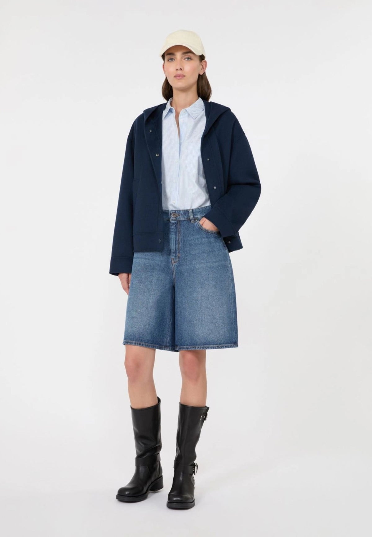 Weekend Max Mara - Giacca Cropped con Cappuccio in Lana 