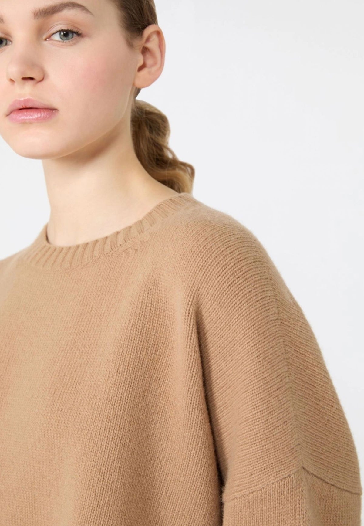 Weekend Max Mara - Maglia Girocollo in Pura Lana 