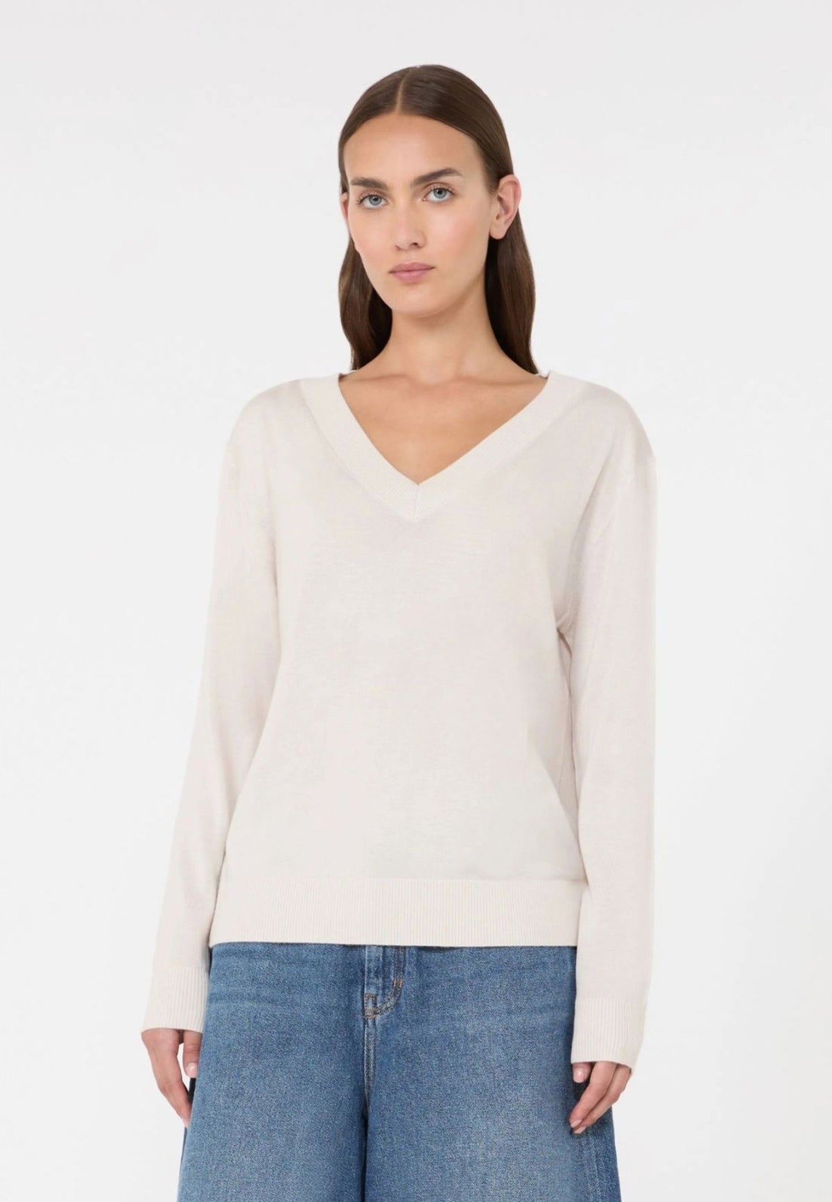 Weekend Max Mara - Maglia Scollo a V in Lana, Seta e Cashmere 