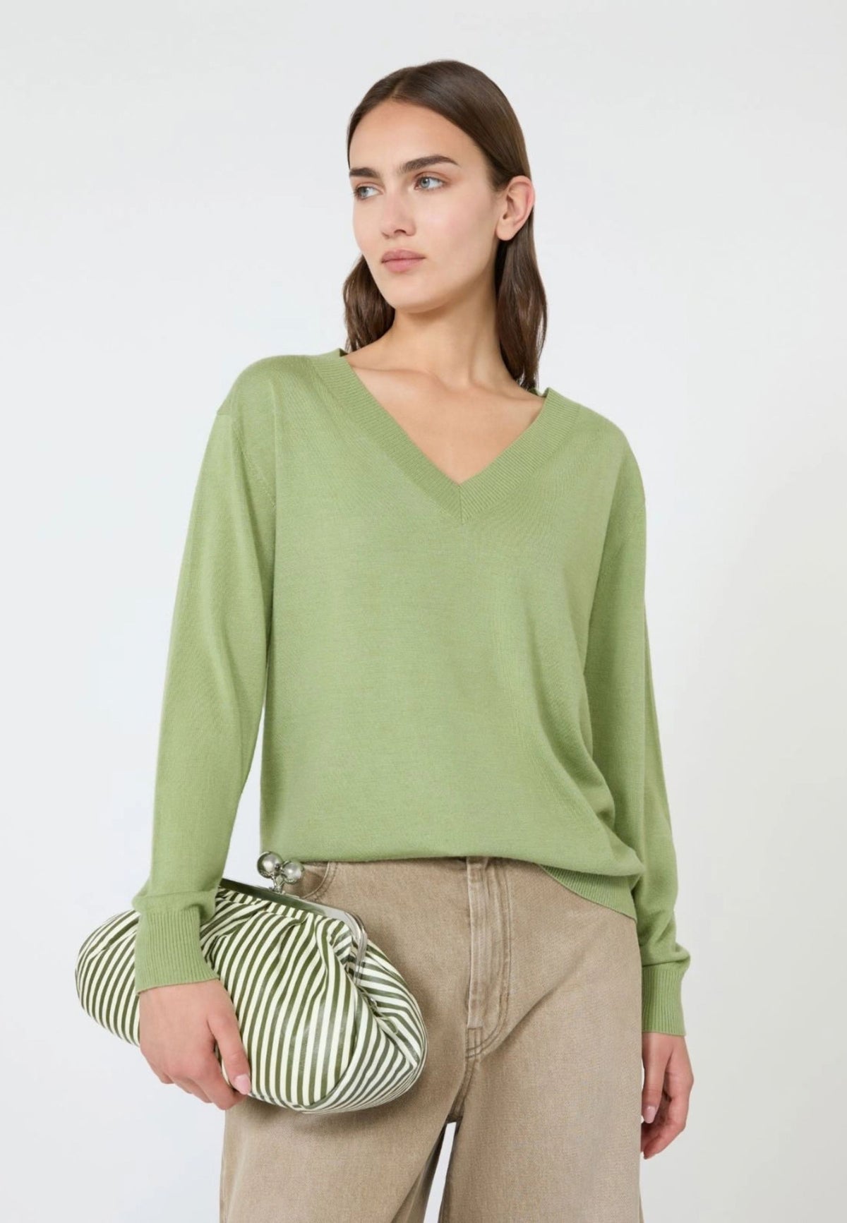 Weekend Max Mara - Maglia Scollo a V in Lana, Seta e Cashmere 