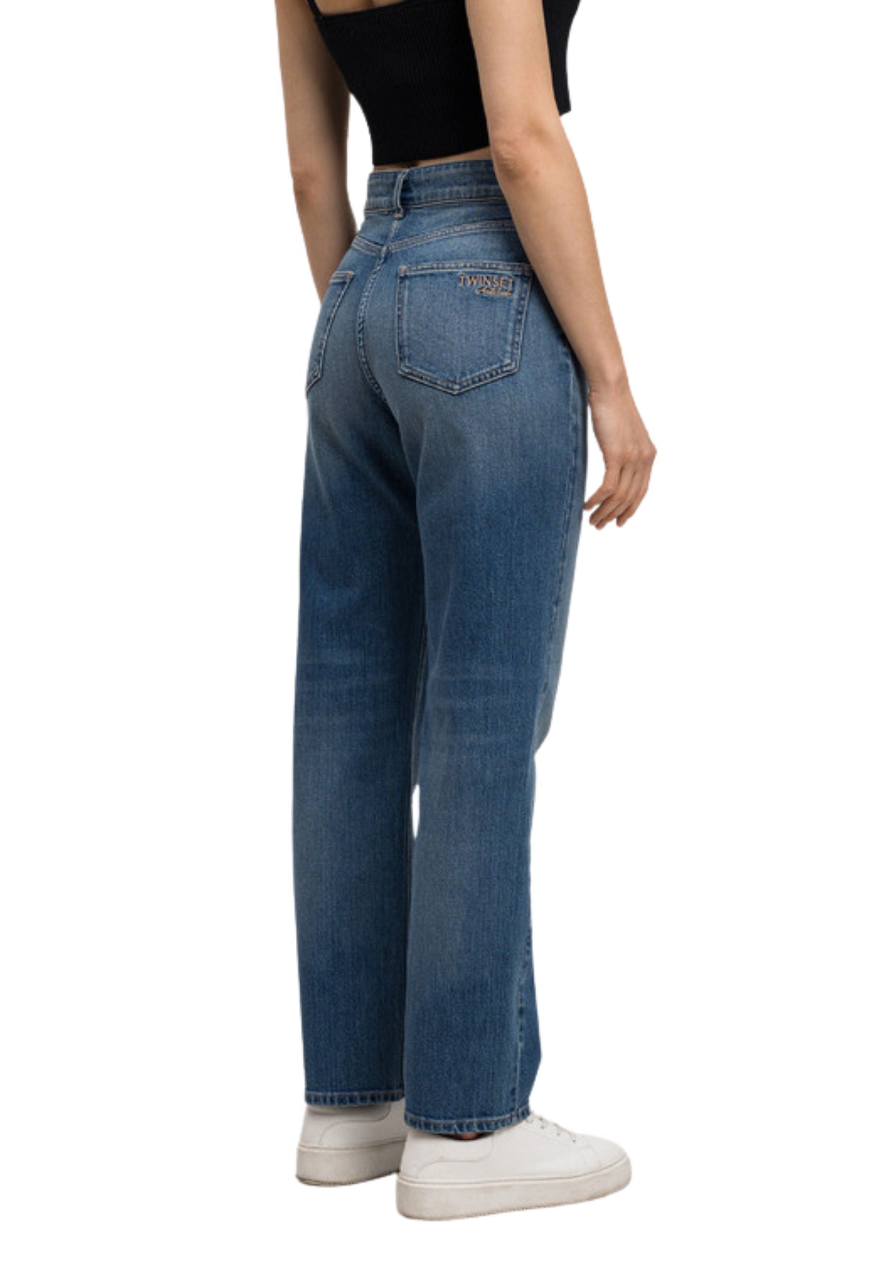 Jeans blu con ricamo del logo 