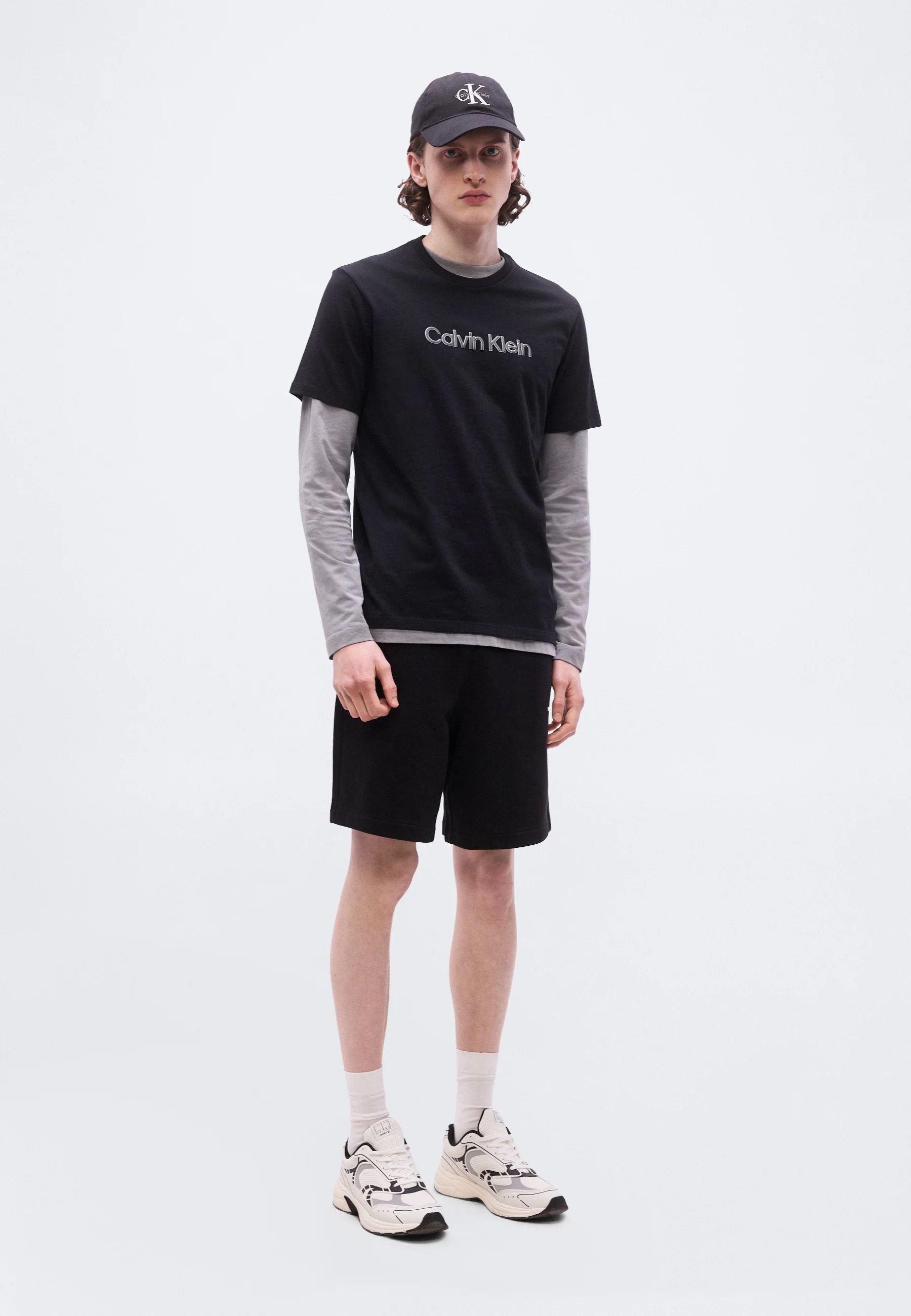 Calvin Klein - T-shirt logo in jersey di cotone 
