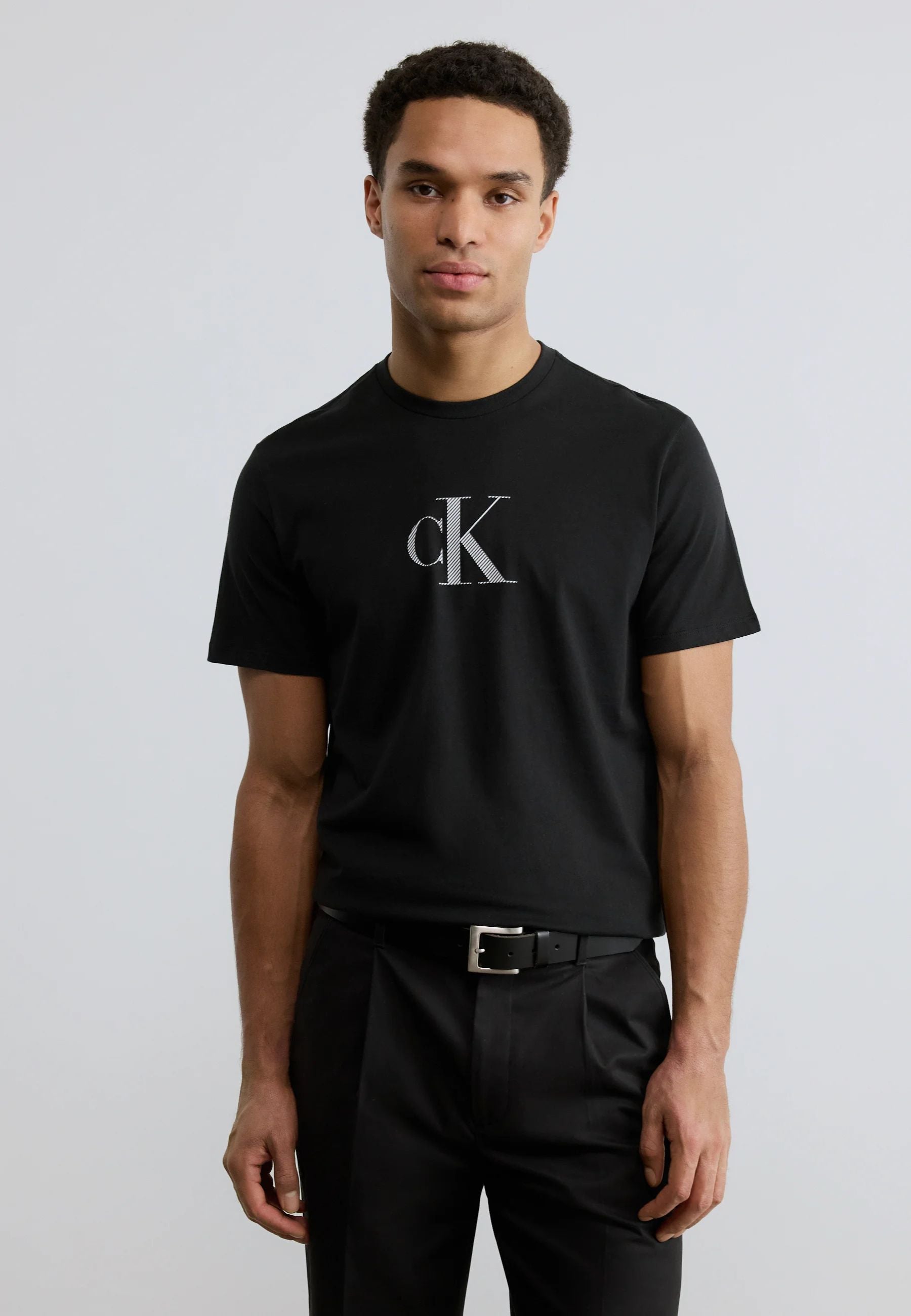Calvin Klein - T-shirt logo CK in jersey di cotone 