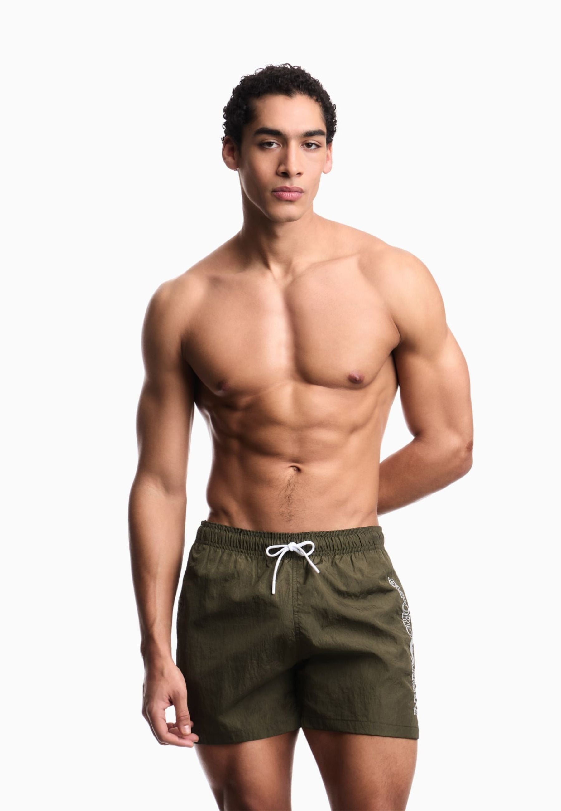 Emporio Armani Costume da Bagno Uomo Shorts con Ricamo Logo - Verde Militare 