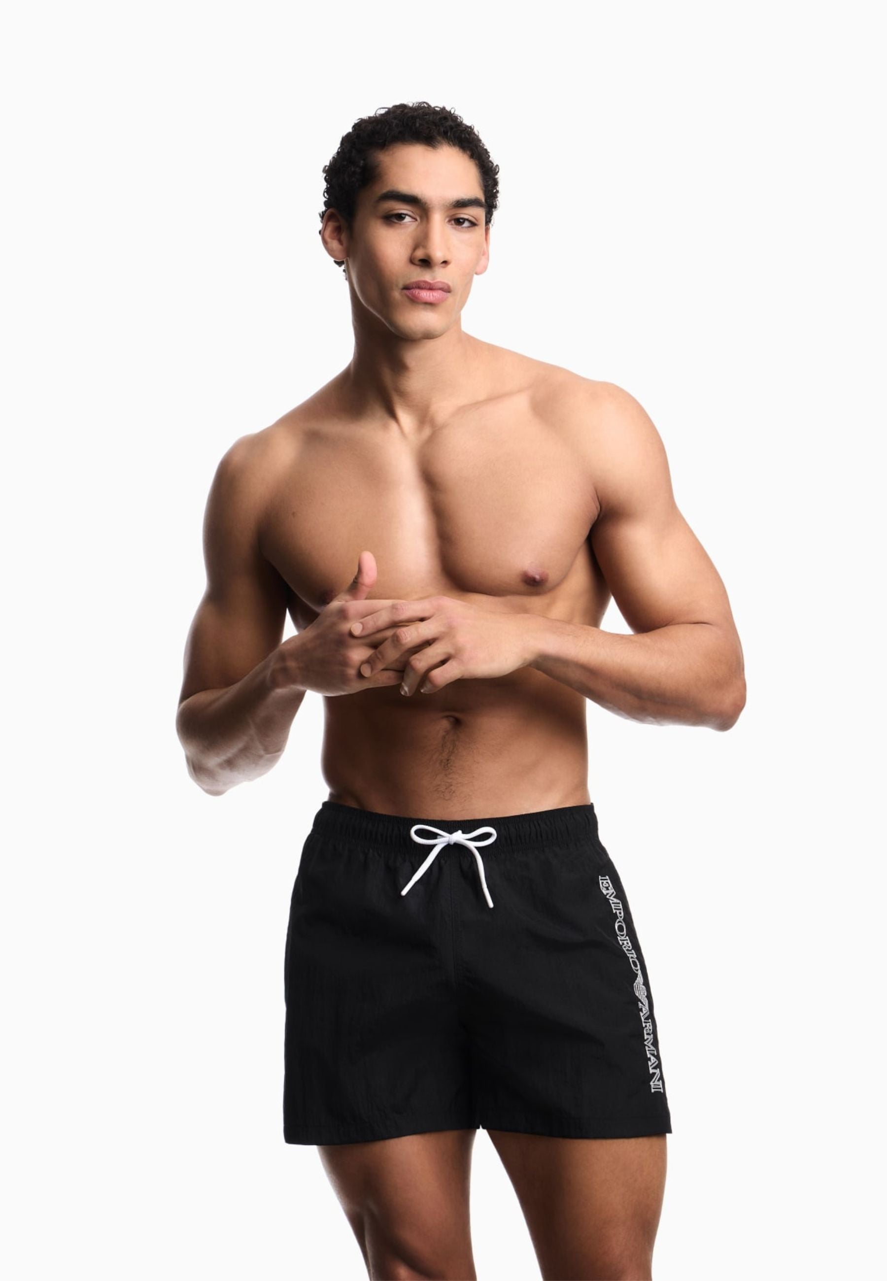 Emporio Armani Costume da Bagno Uomo Shorts con Ricamo Logo - Nero 