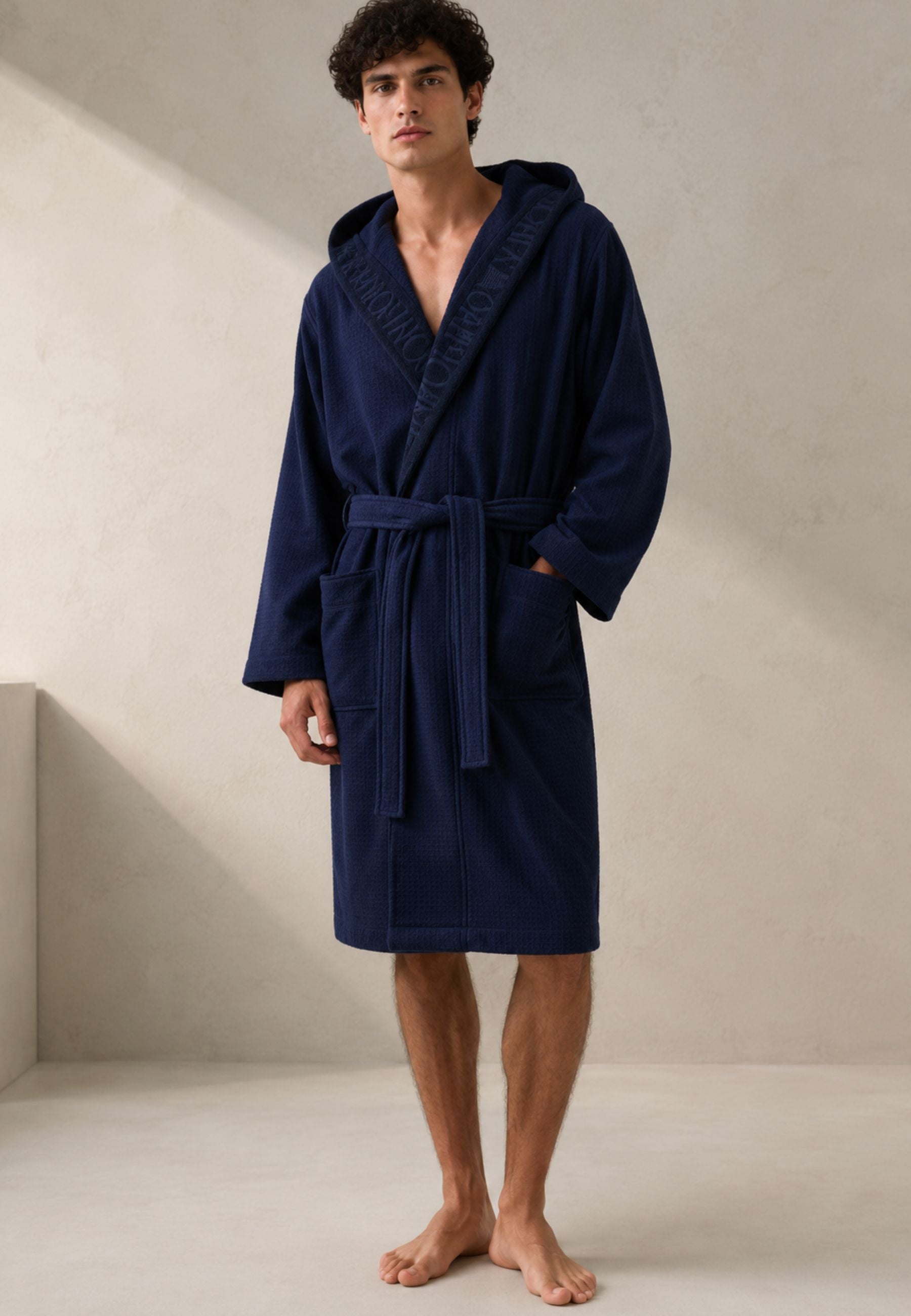 Emporio Armani Accappatoio Uomo con Cappuccio - Blu Navy 