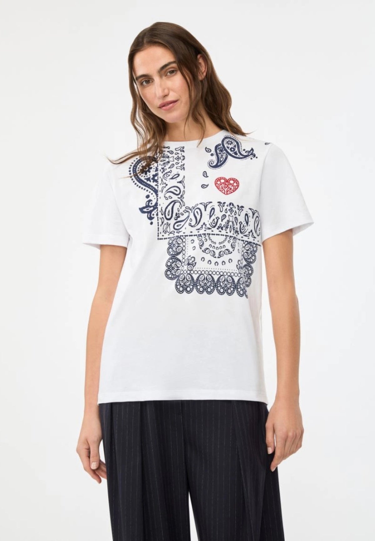 iBlues T-shirt in Cotone con Stampa Bandana e Ricamo Cuore 