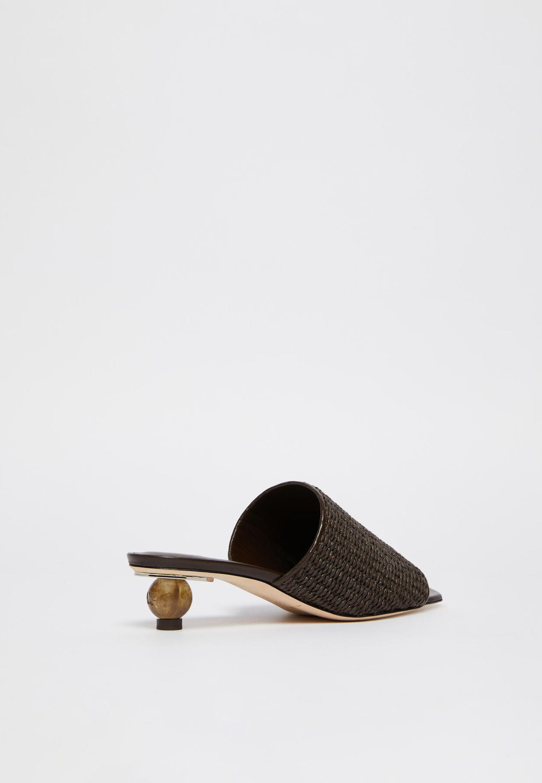 Weekend Max Mara - Sandalo mule effetto rafia con tacco boule 