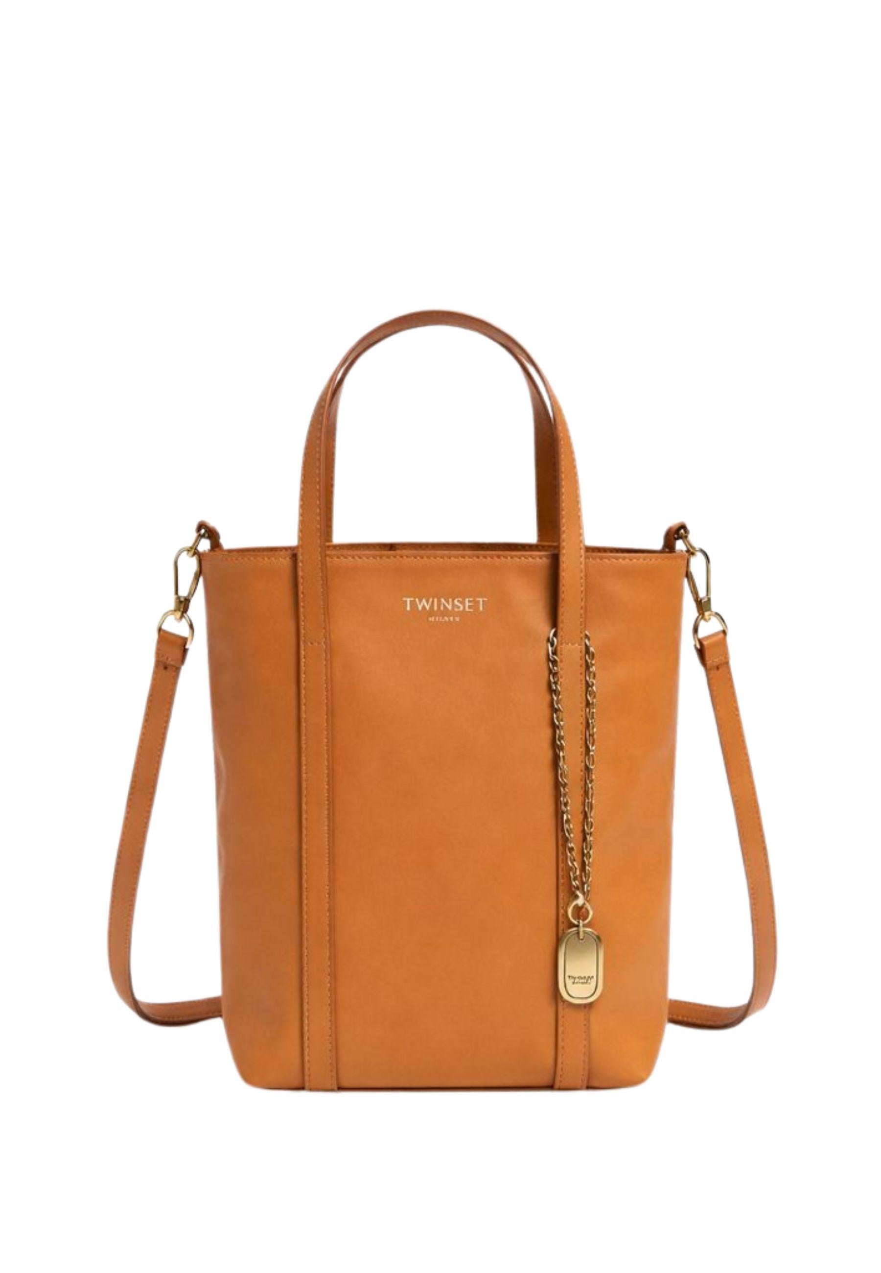 Borsa shopper in pelle con charm 