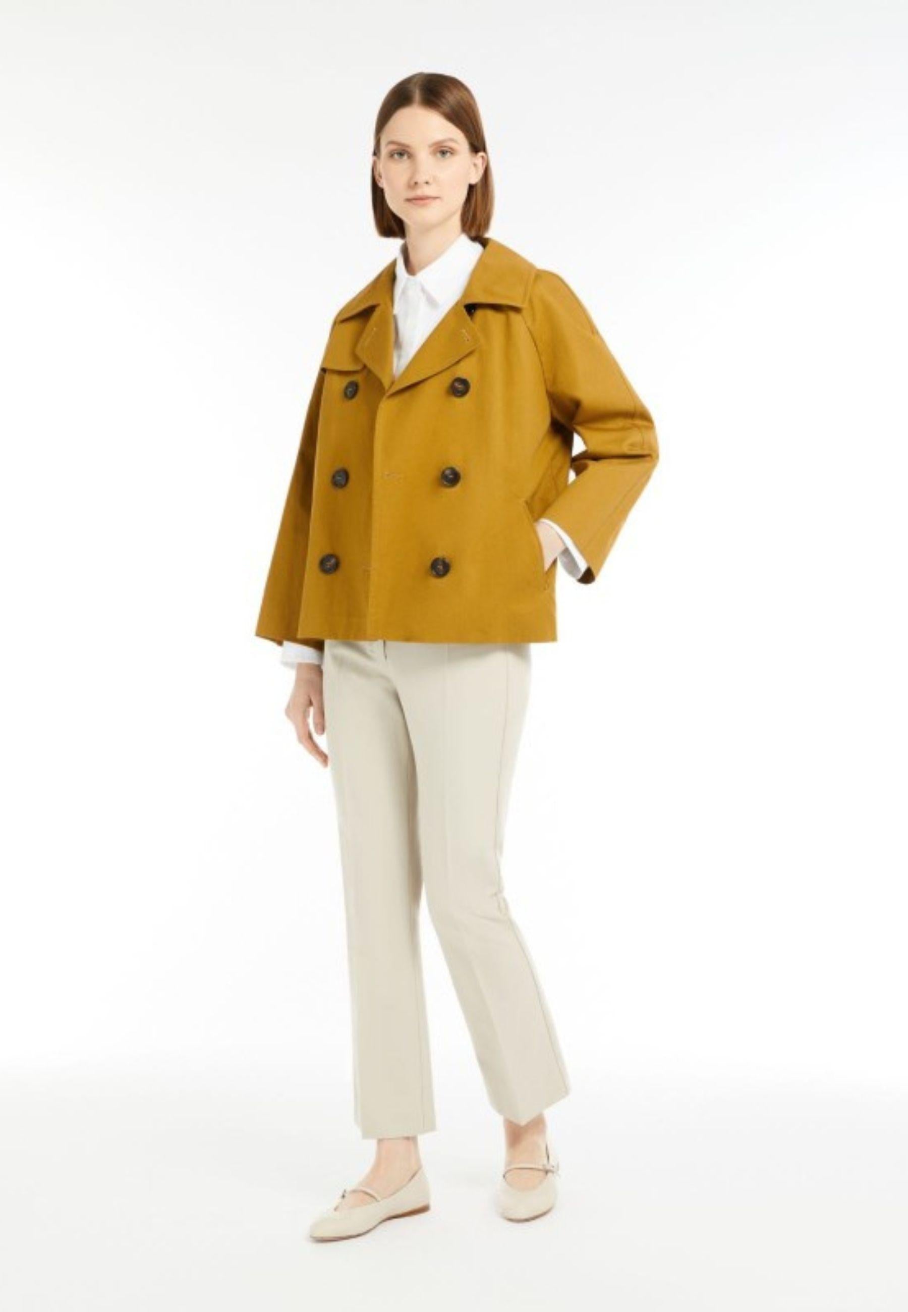 Trench Corto Antigoccia 