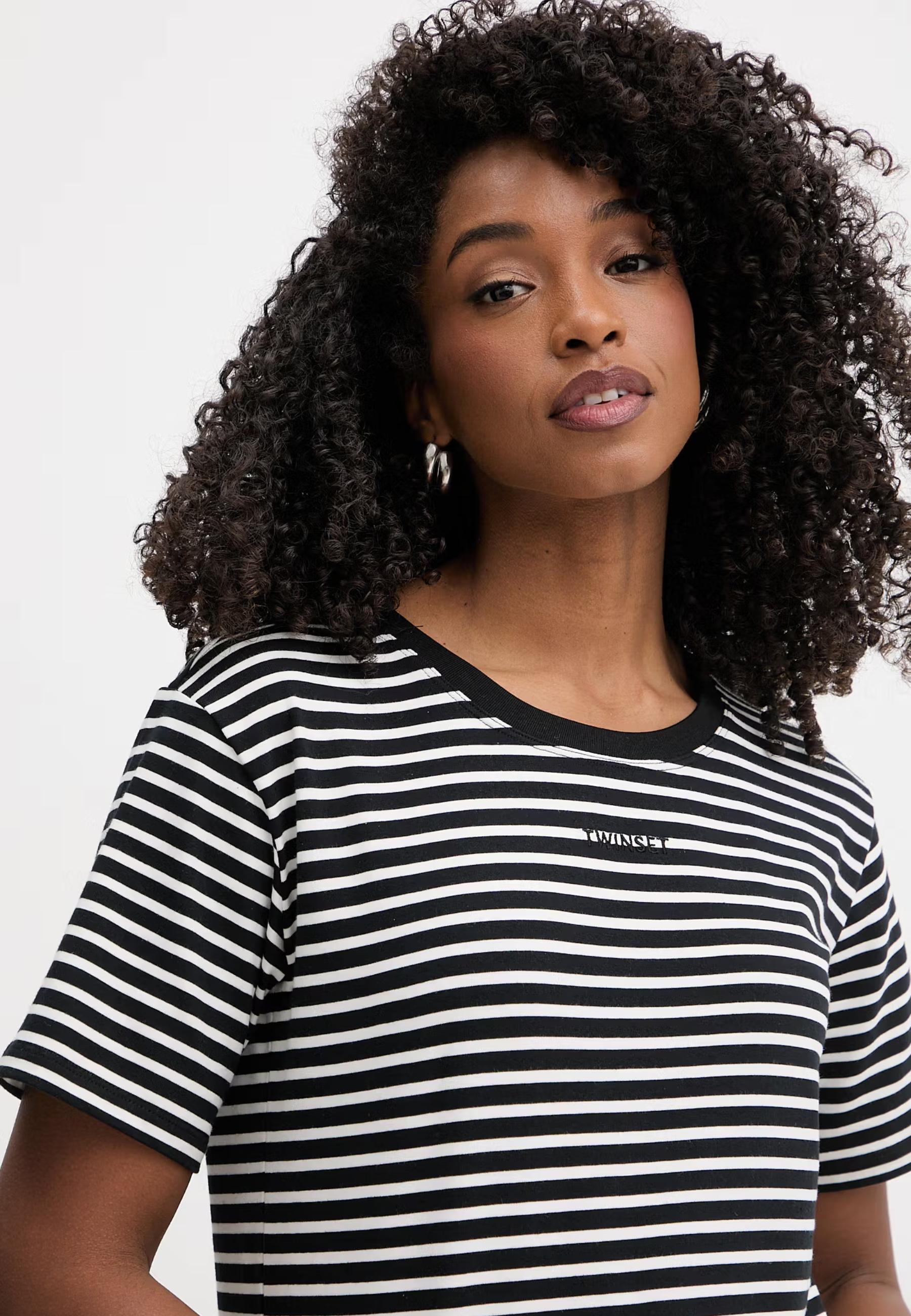 T-shirt Twinset a righe con logo ricamato 