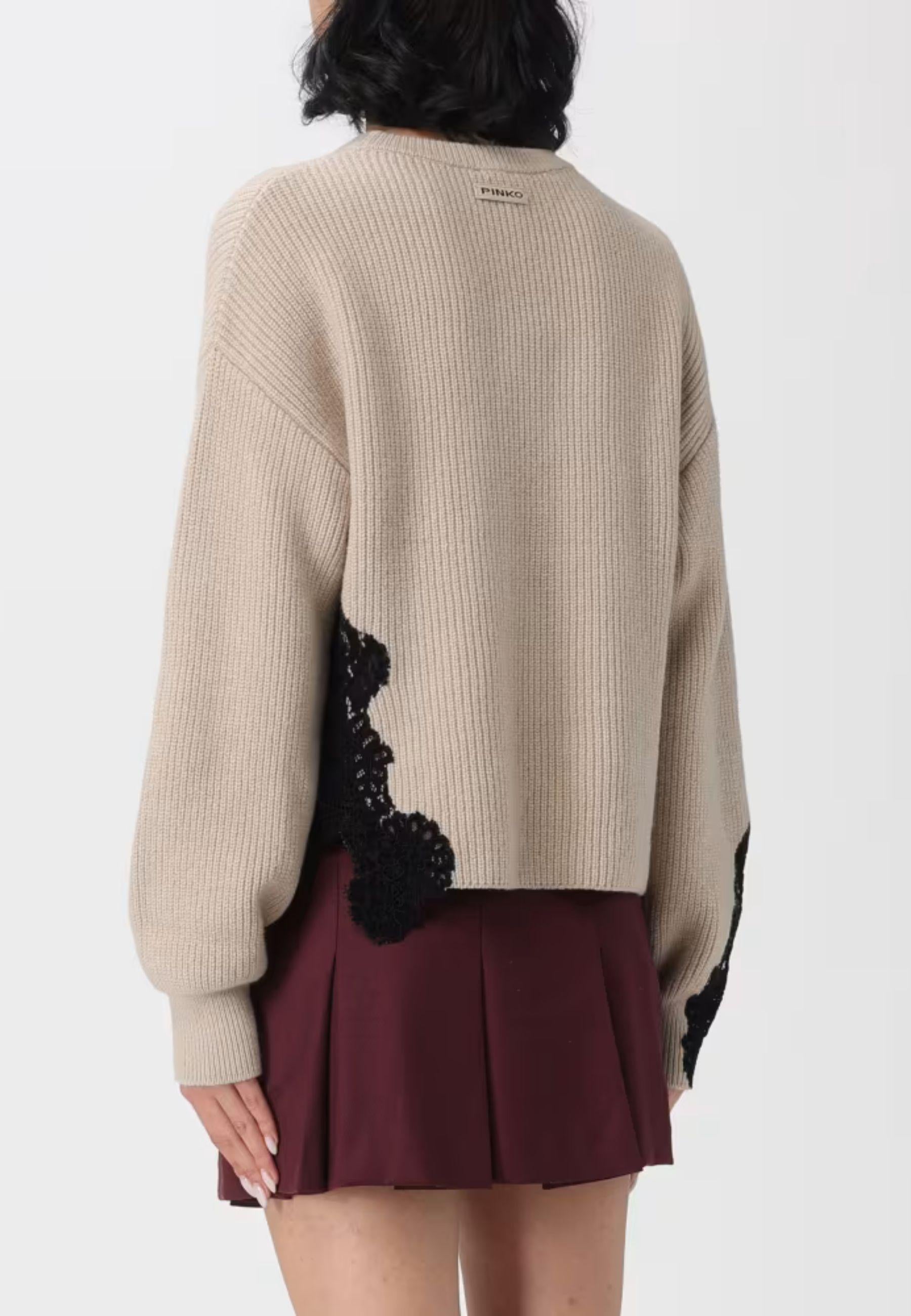 Maglia Girocollo in Misto Lana con Inserti in Pizzo 
