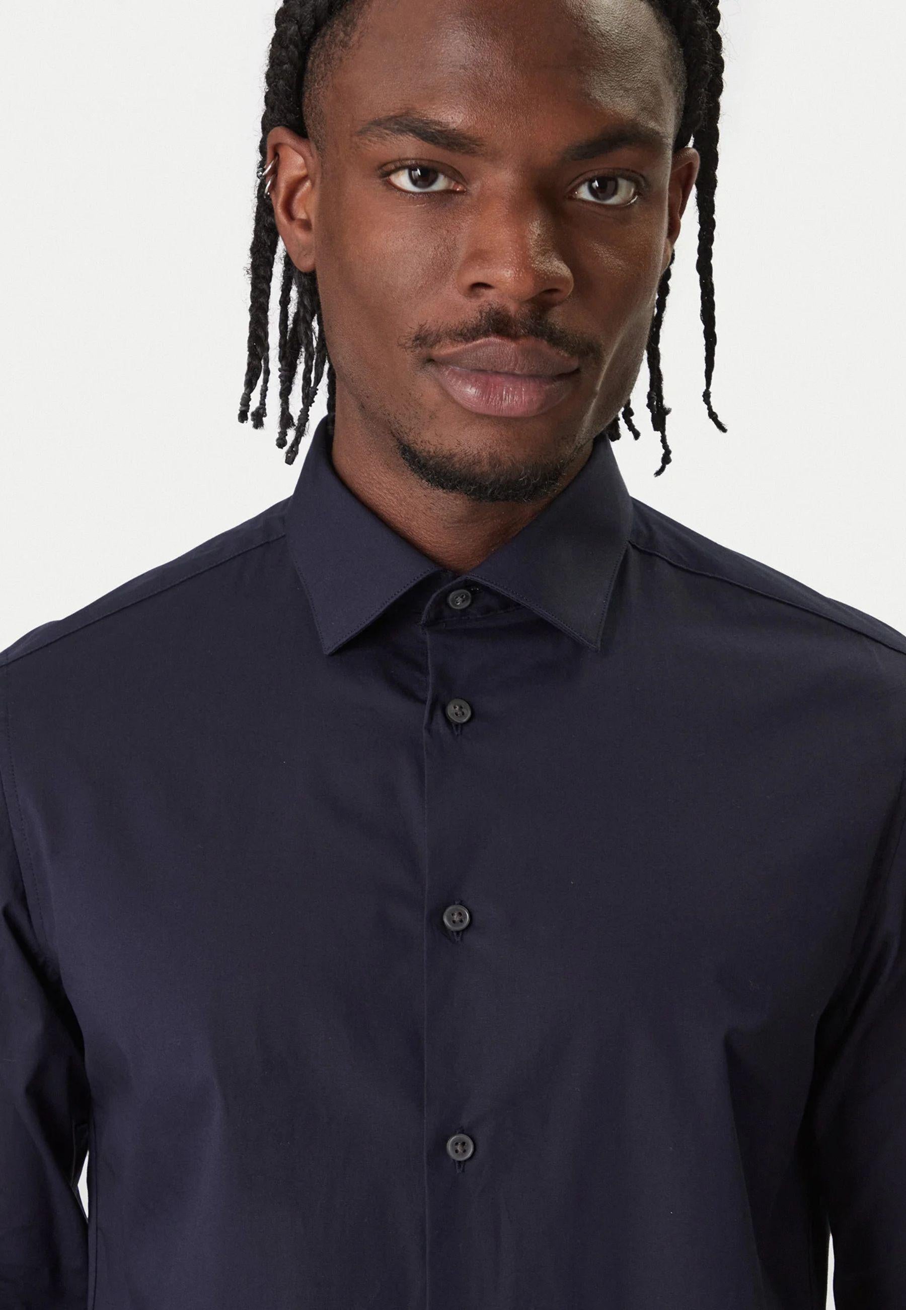 Camicia uomo Calvin Klein Essential in raffinato blu notte 