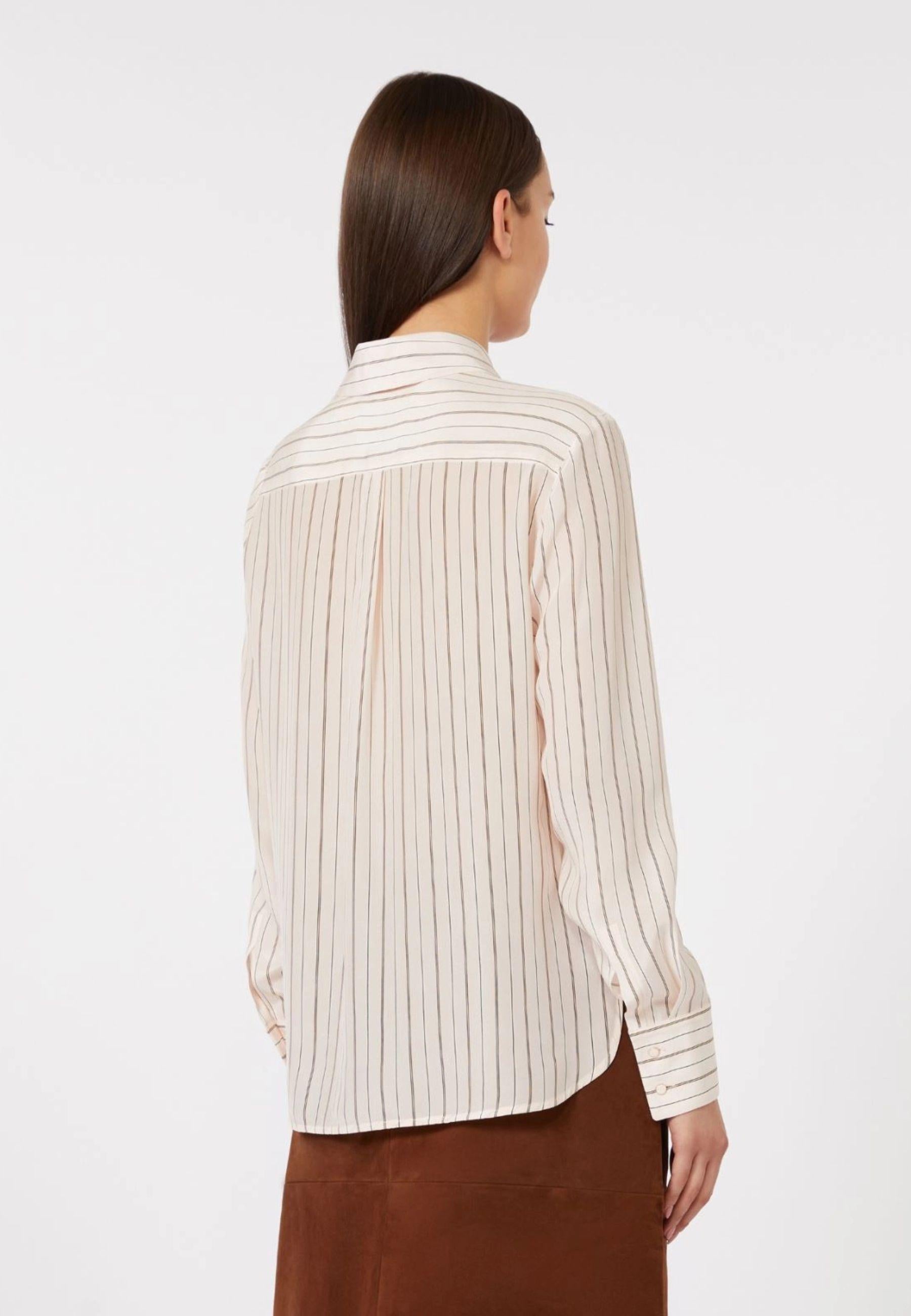 Max Mara - Camicia in crêpe de Chine di seta stampato rosa 