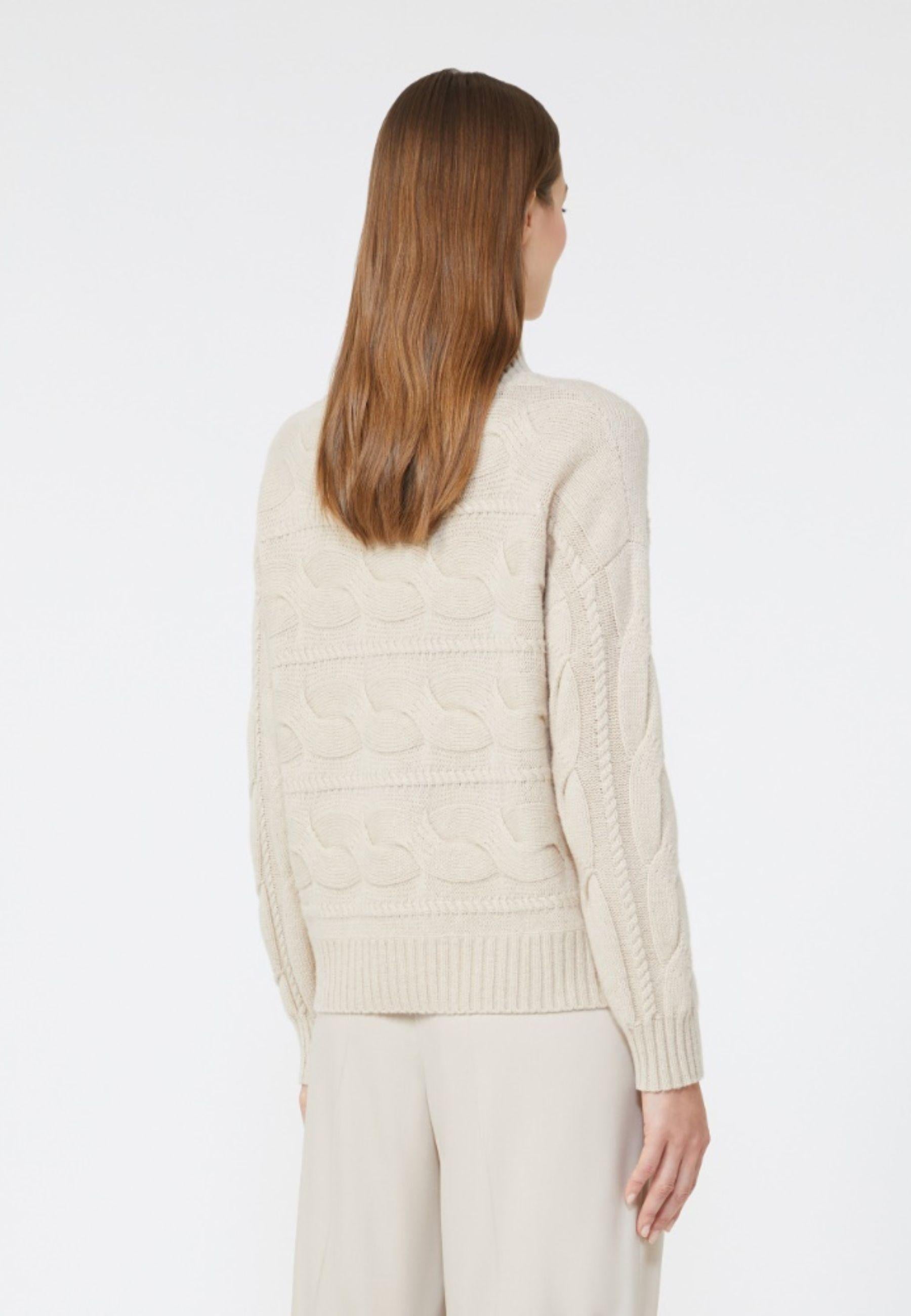 Maglia in lana e cachemire a trecce 