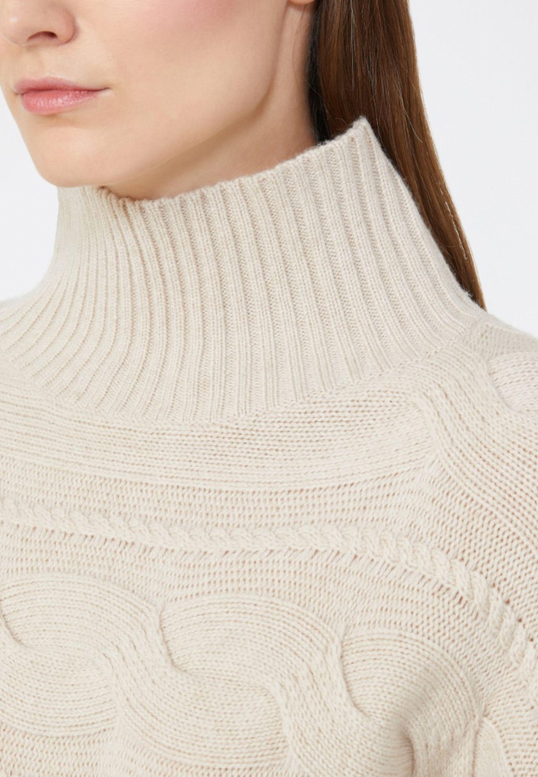 Maglia in lana e cachemire a trecce 