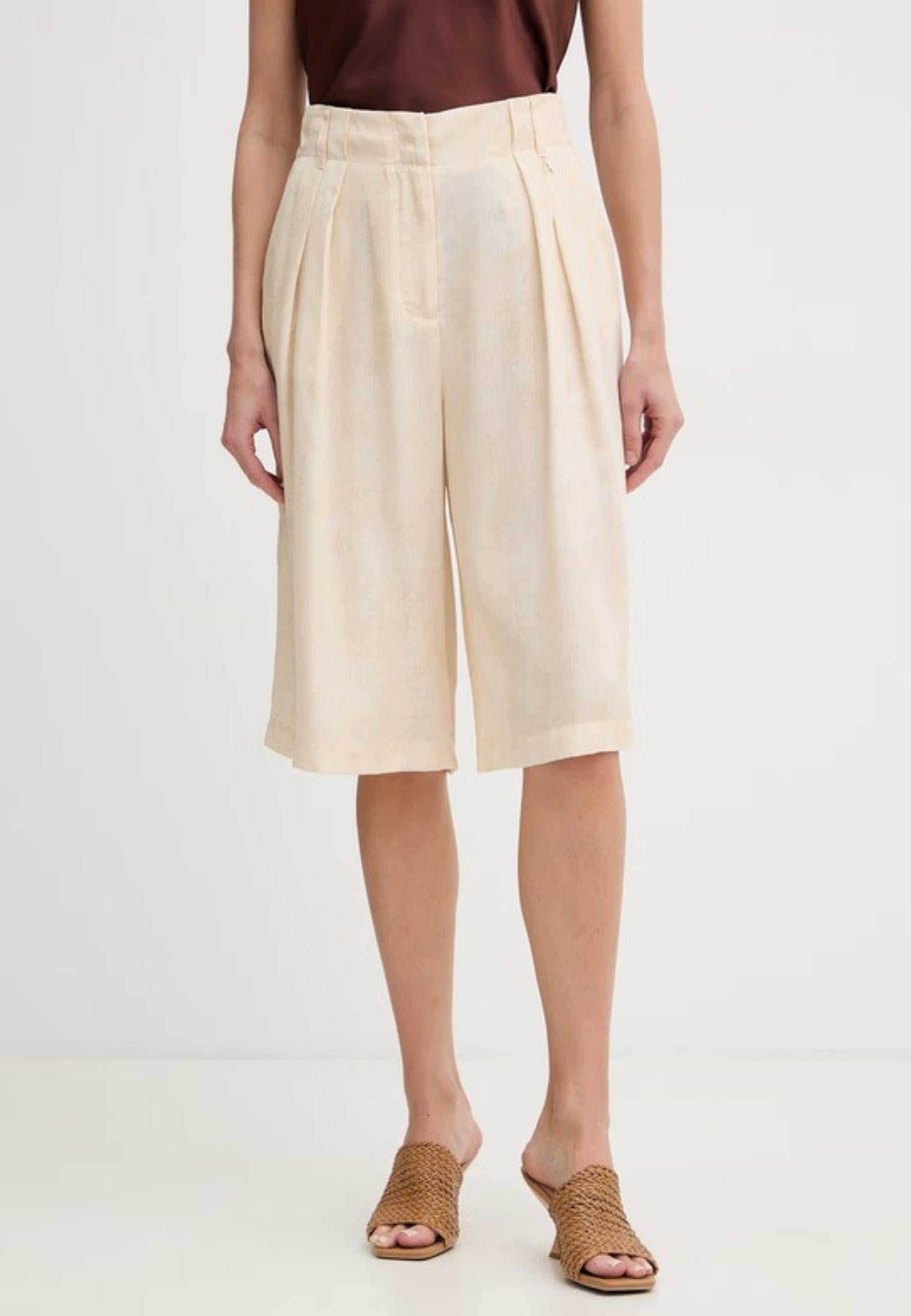 Bermuda Twinset da donna in lyocell - Beige 
