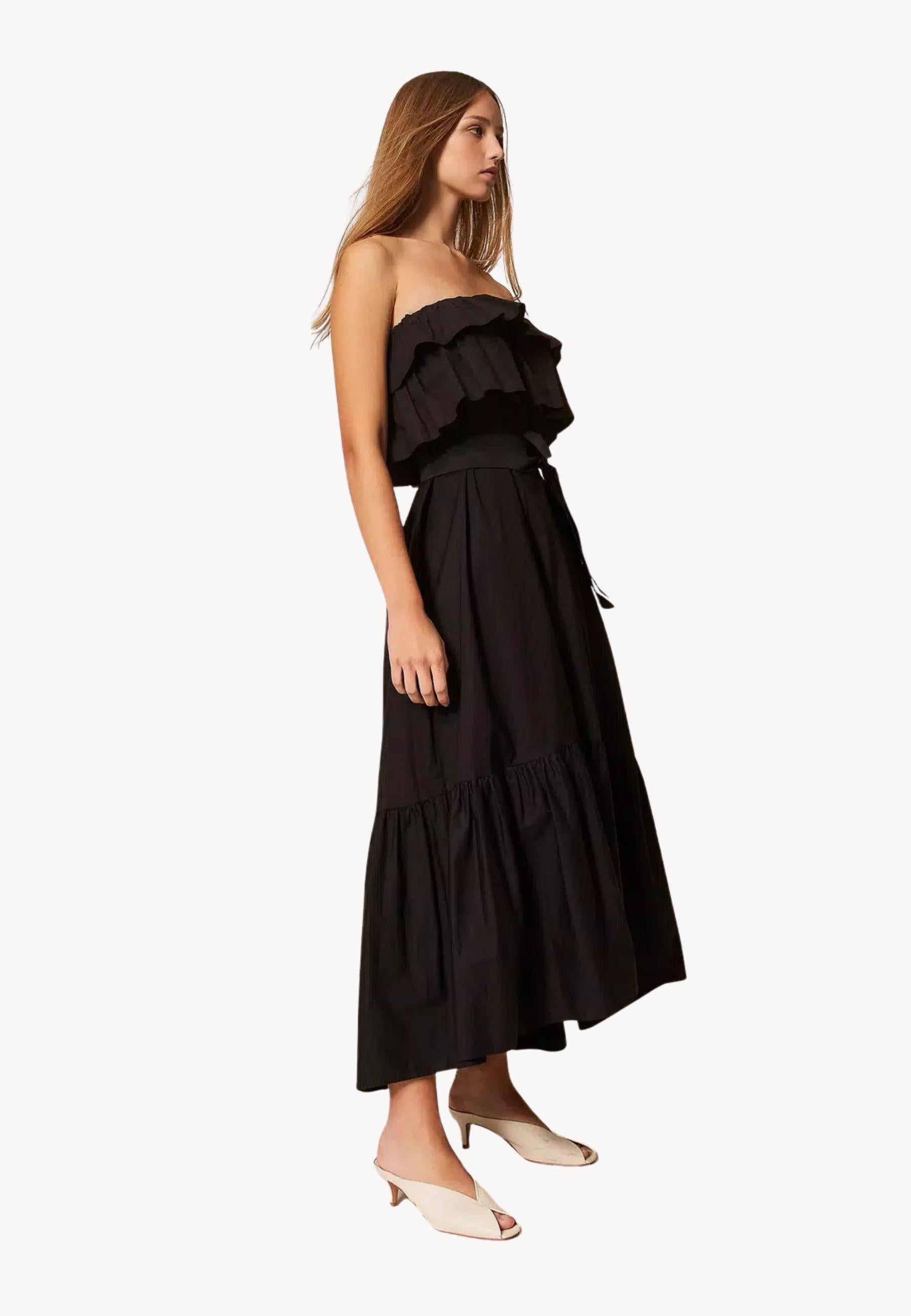 Abito lungo off shoulder Actitude Twinset in popeline stretch con balze 