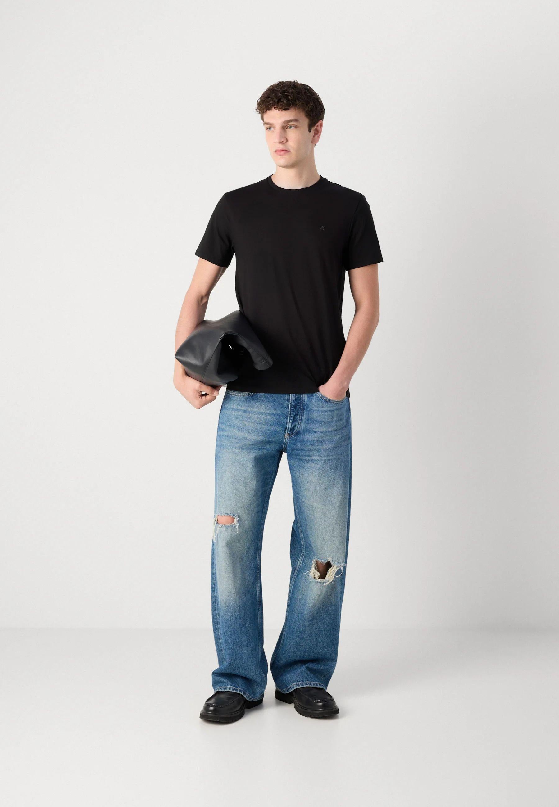 Liquid Touch Slim T-Shirt 
