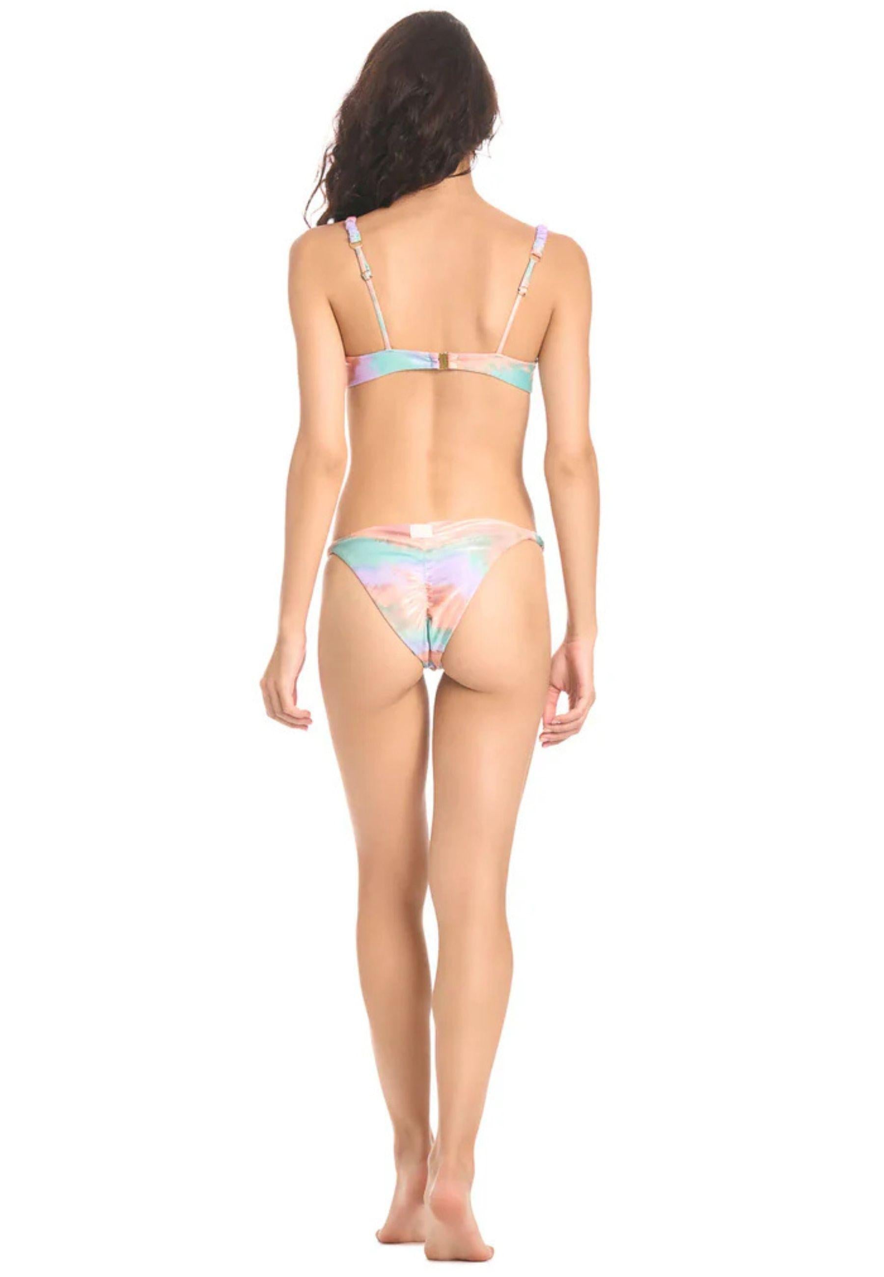 Bikini con ferretto in microfibra stampa watercolor brinata 