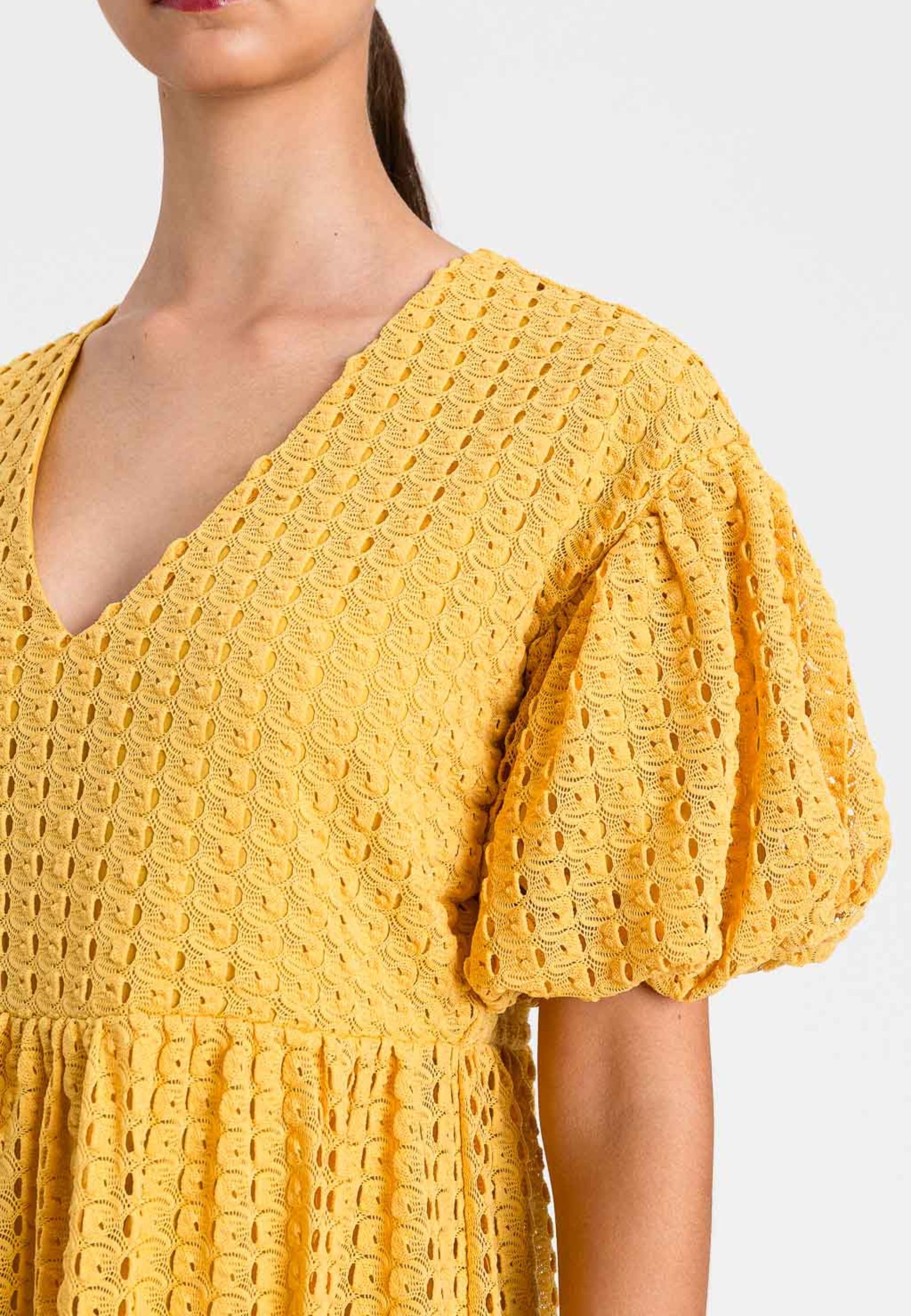 Abito Corto Crochet con Balza 