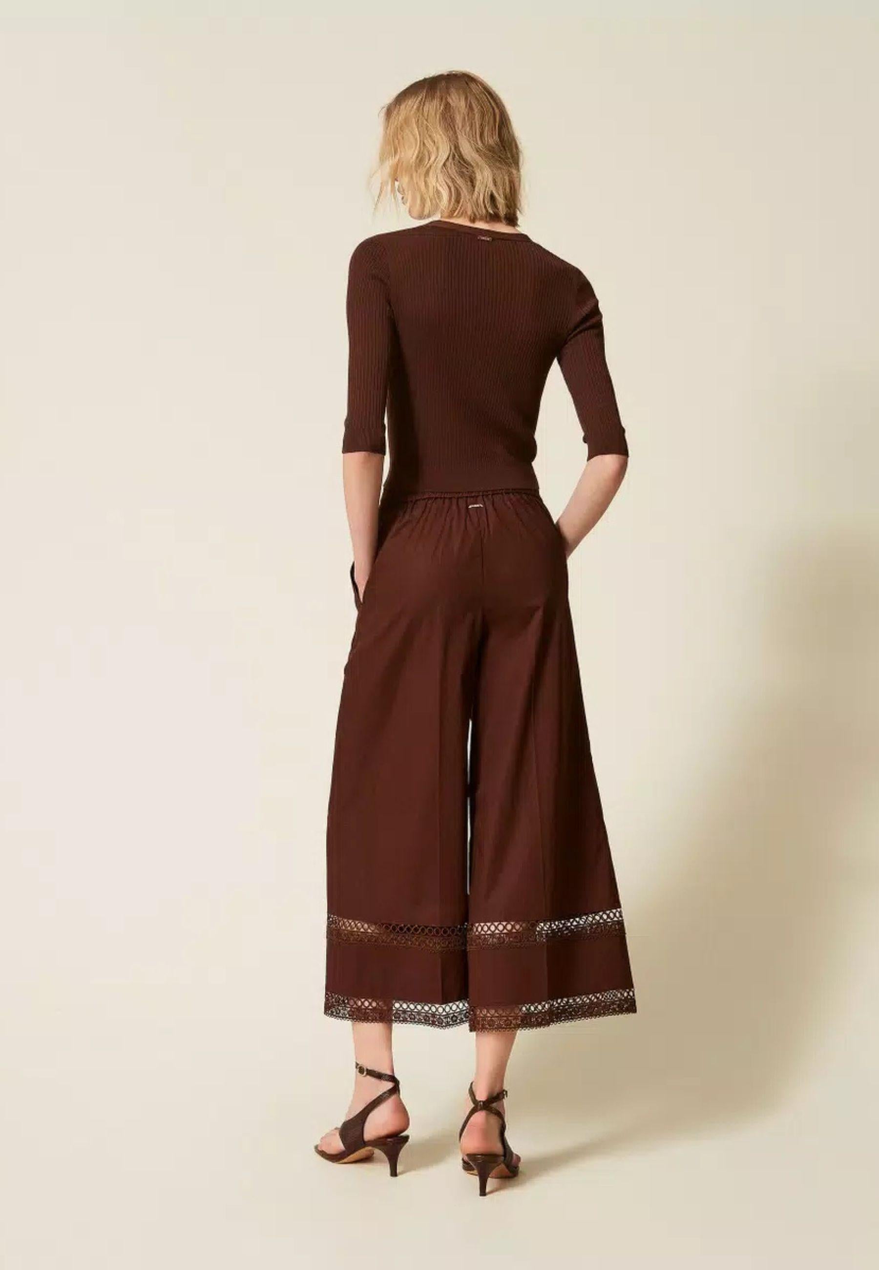 Twinset - Pantaloni Ampi in Popeline con Ricamo 