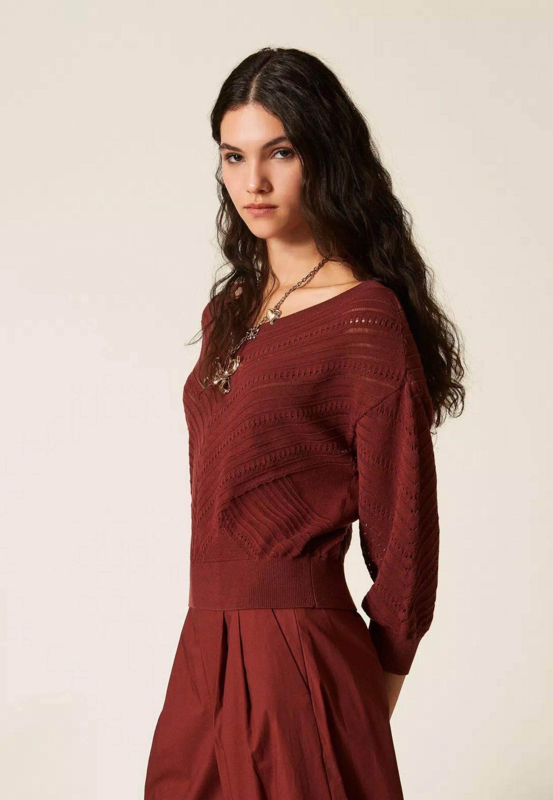 Actitude Maglia Chevron in Misto Viscosa con Lavorazione Punzonata 