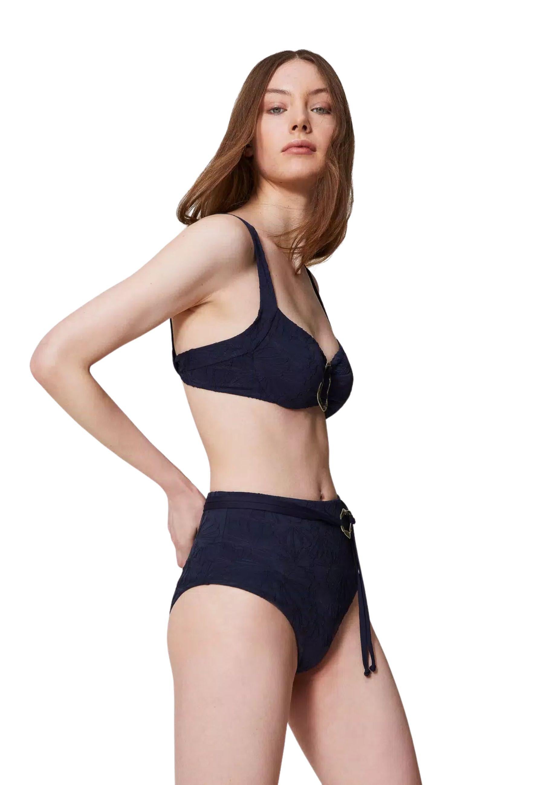 Ferretto da bagno jacquard con anello 