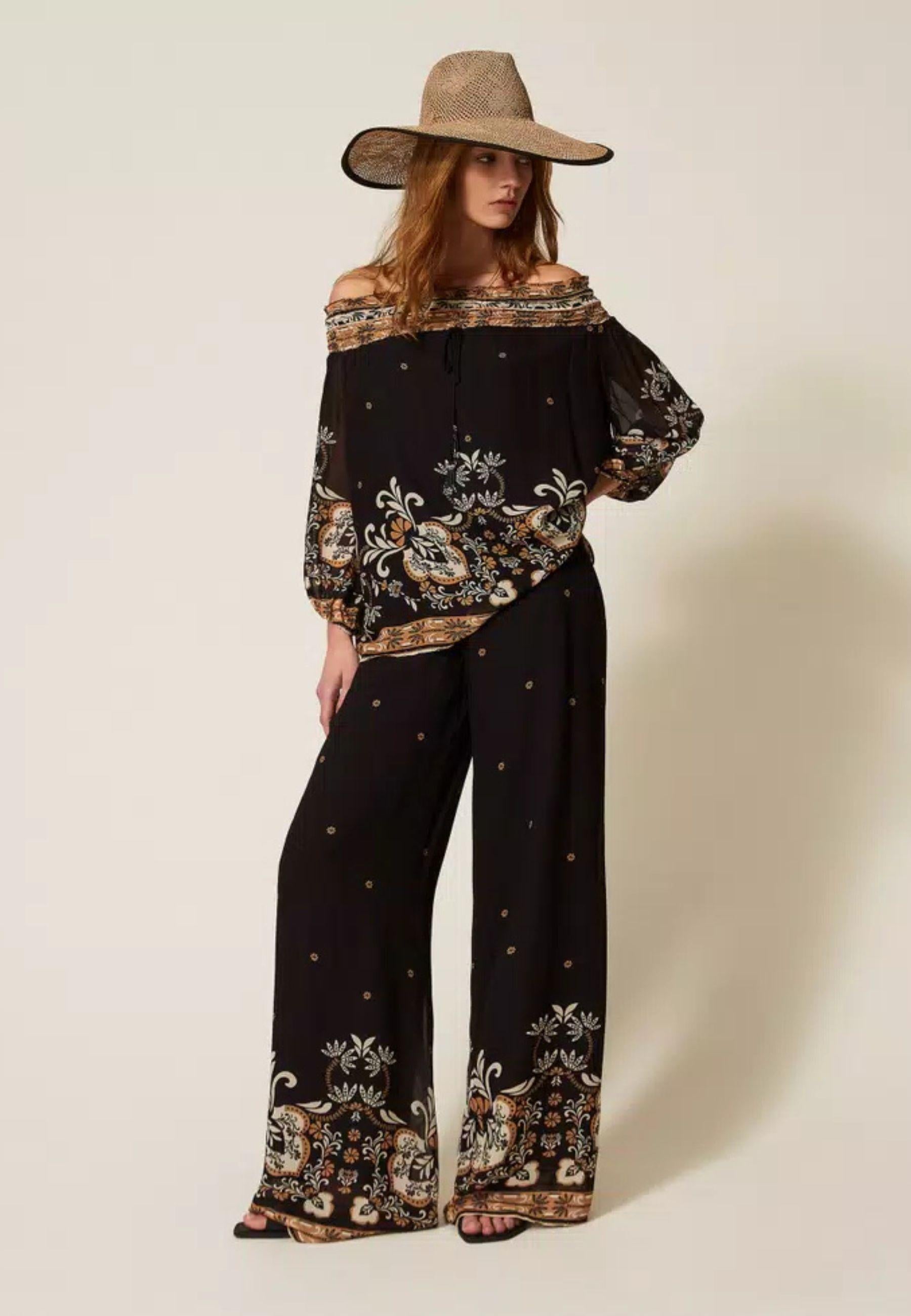 Blusa Twinset in georgette di viscosa con stampa foulard 