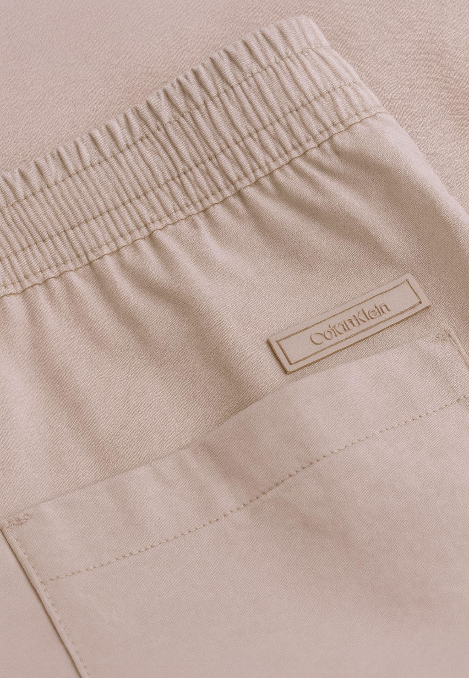 PANTALONE L30 COTTON STRETCH PULL UP RELAXED TAPERED<BR/> 