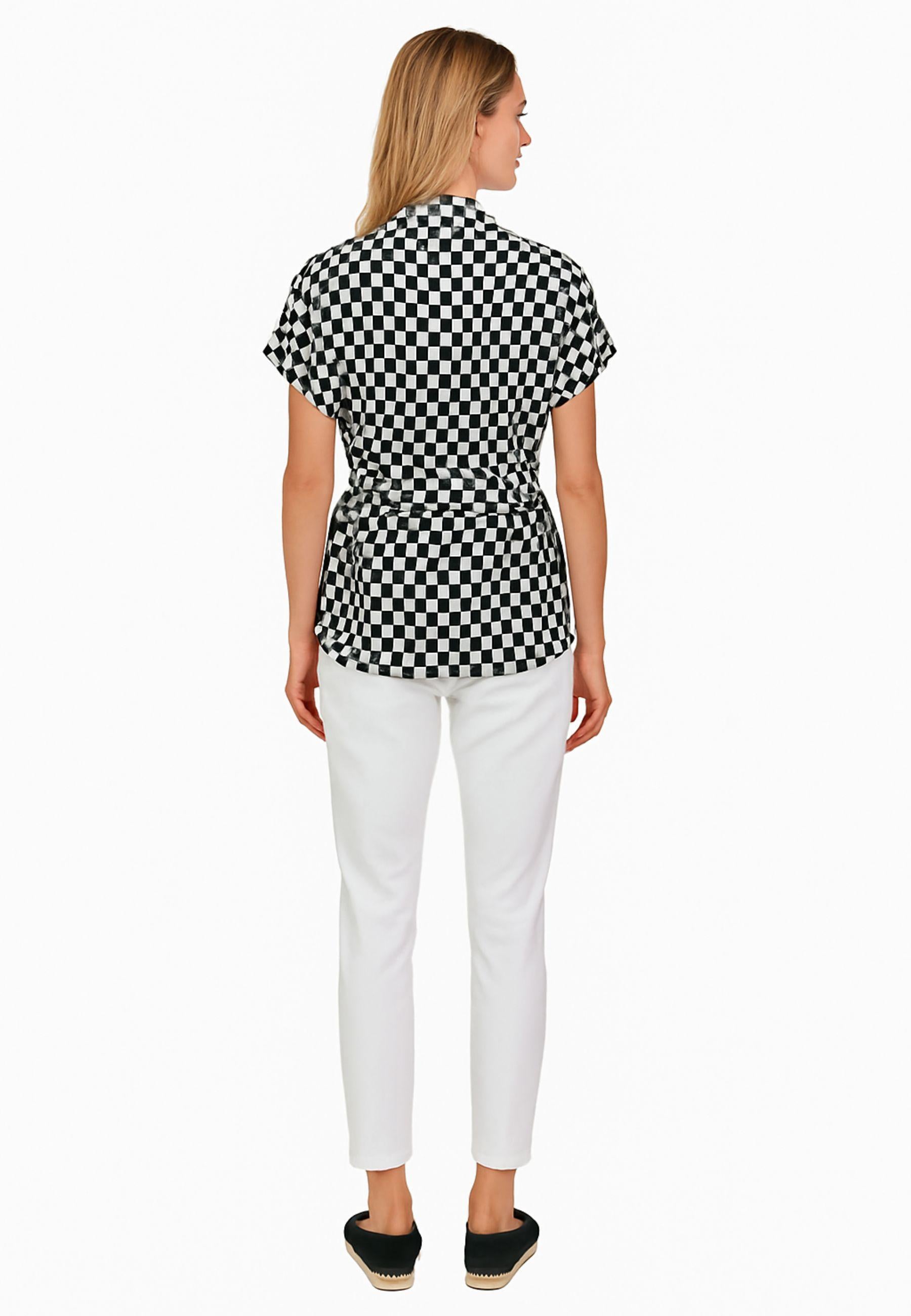 Camicia con nodo in vita 